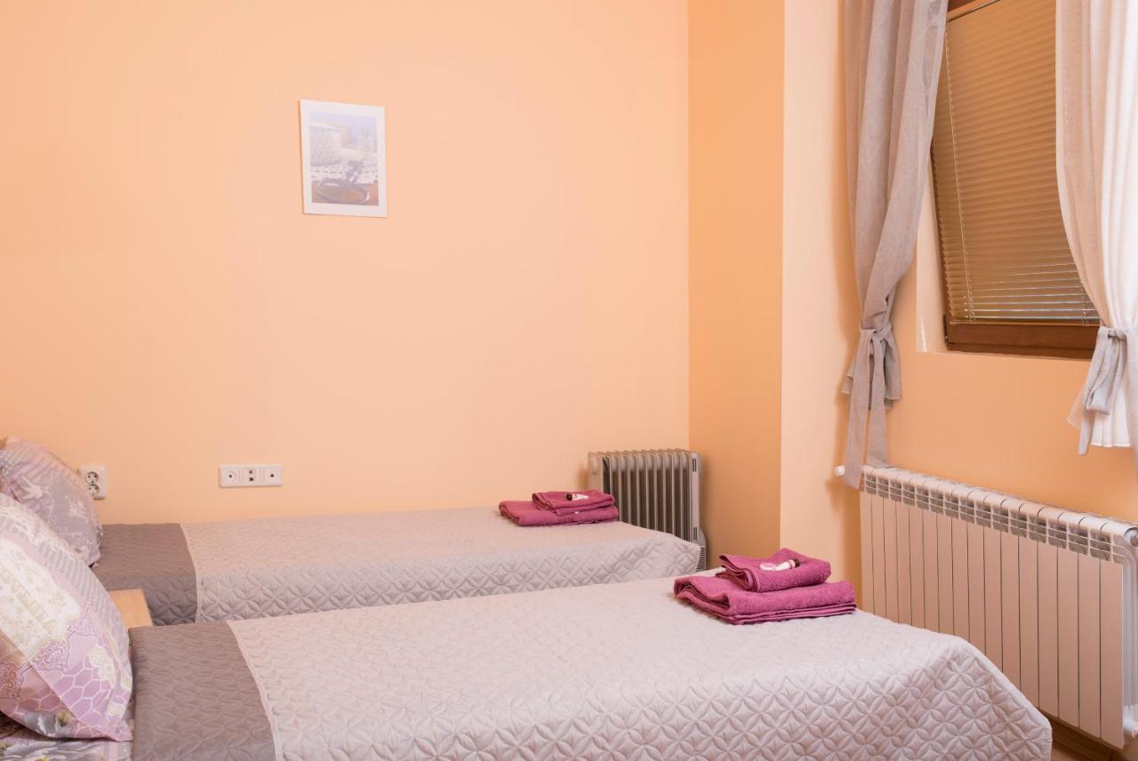 The Sunny Guest House Of Veliko Tarnovo-Amazing View, Top Location 외부 사진